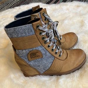 Joan of Arctic Sorel PDX lace booties- sz 7.5